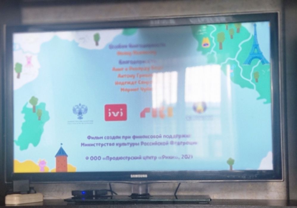 Продам телевизор смарт