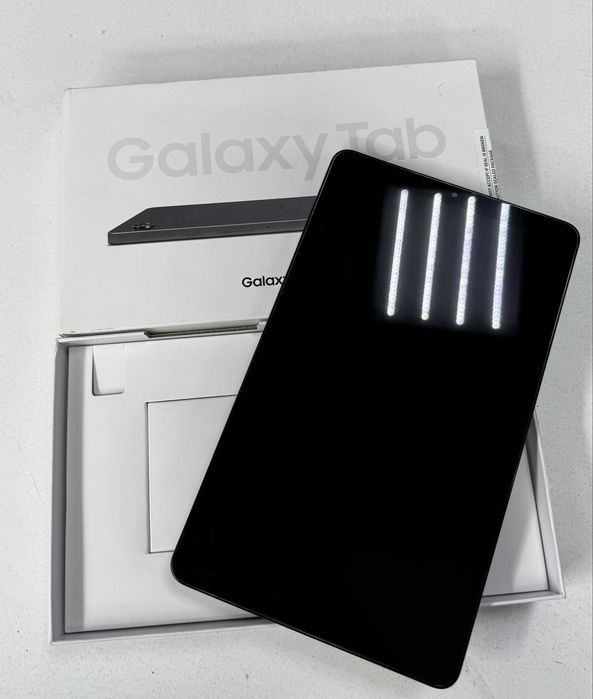 Продам планшет samsung tab A9