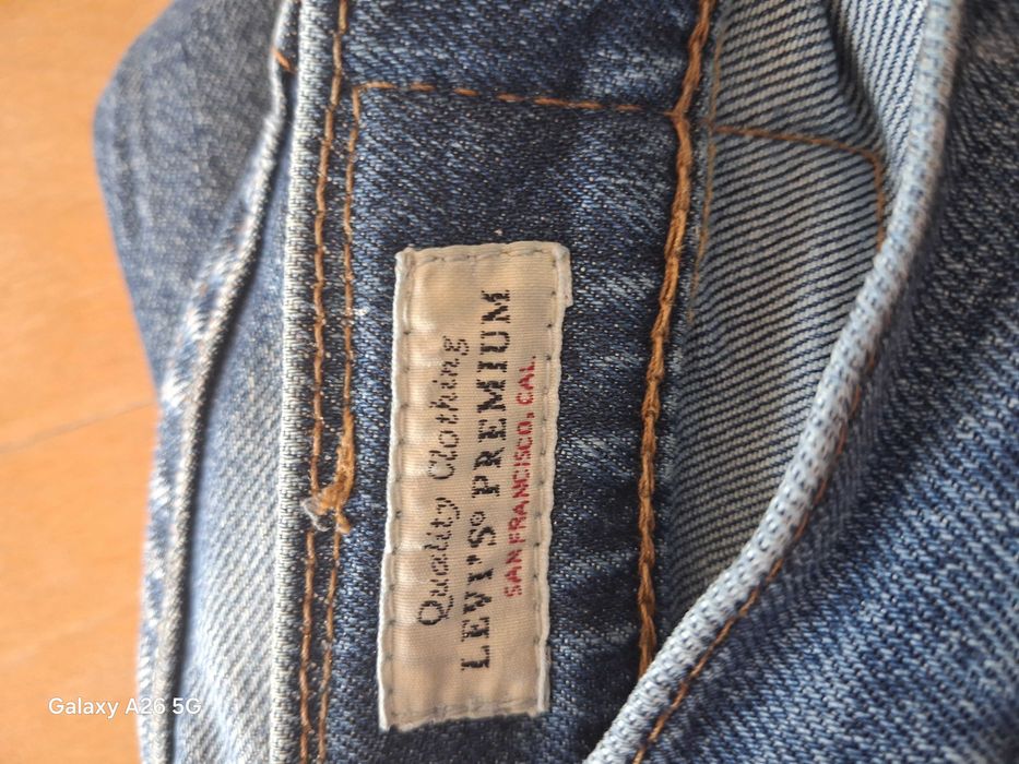 2 perechi blugi originali.mar.31 levis si drdenim
