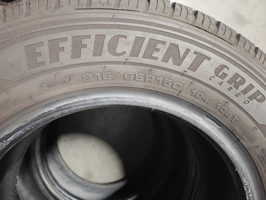 2бр. летни гуми 215/65/15C Goodyear