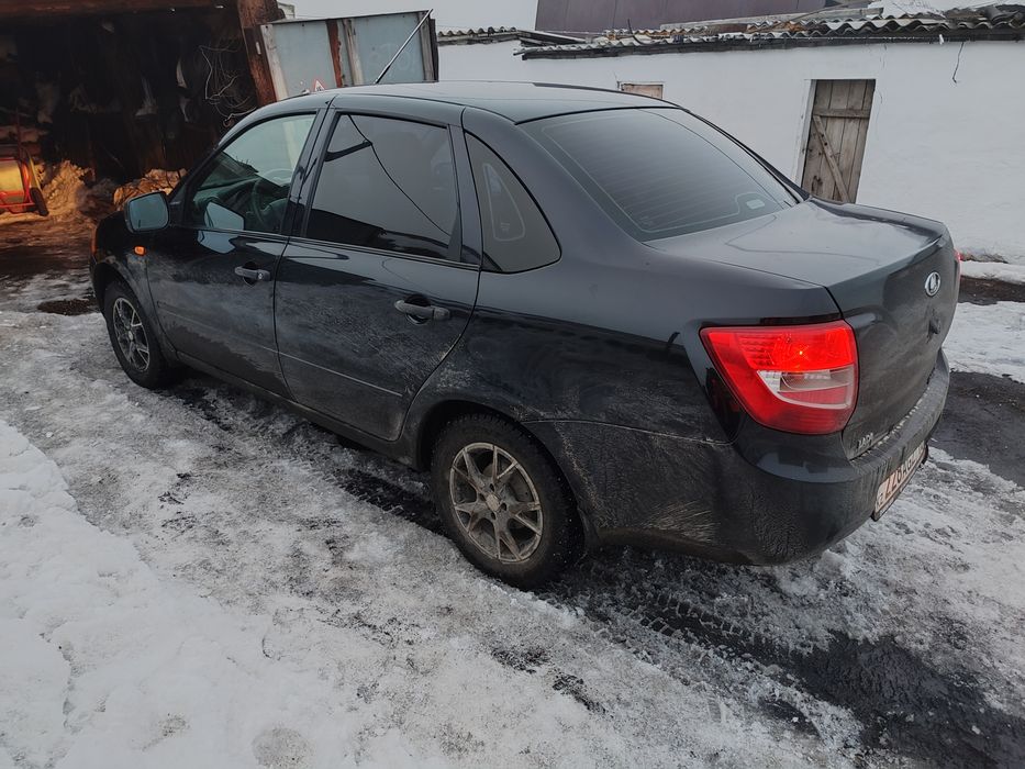 Продам Гранту 2013 год
