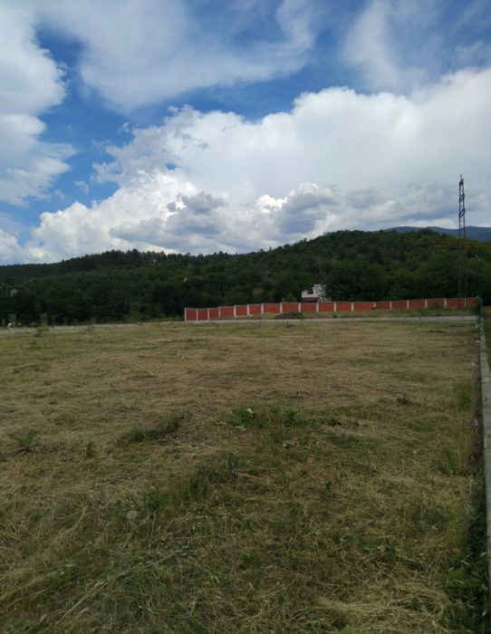 Продава парцел в гр.Дупница