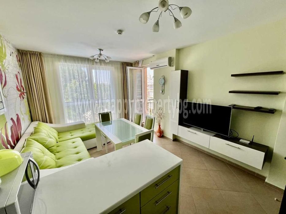 Продава се Тристаен апартамент в к.к. Слънчев бряг - 68 кв.м за 1258 €/кв.м - Снимка #3