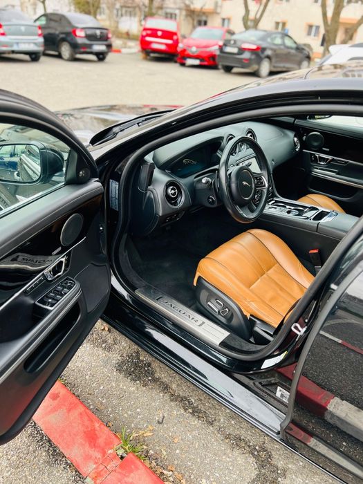 Jaguar XJ Portofolio Long 3.0 diesel 275cp
