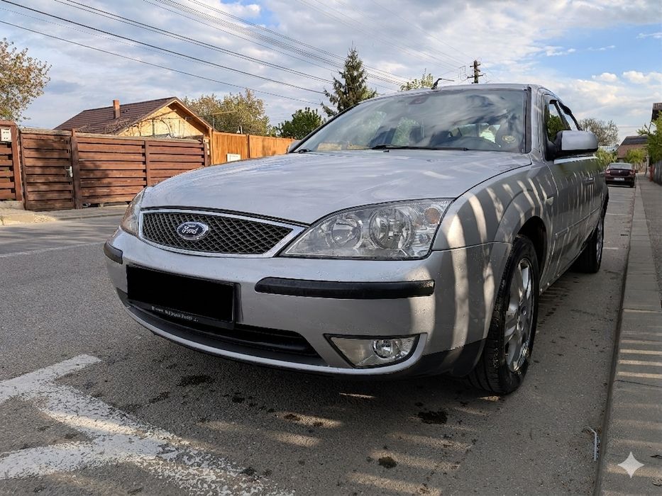 Ford Mondeo Mk3 Ghia 2.0tdci + 1 set jante aliaj originale cu anvelope