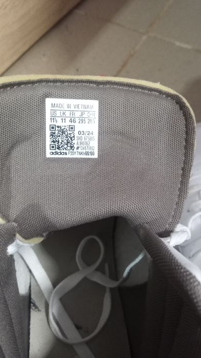 Мъжки кожени кецове Адидас