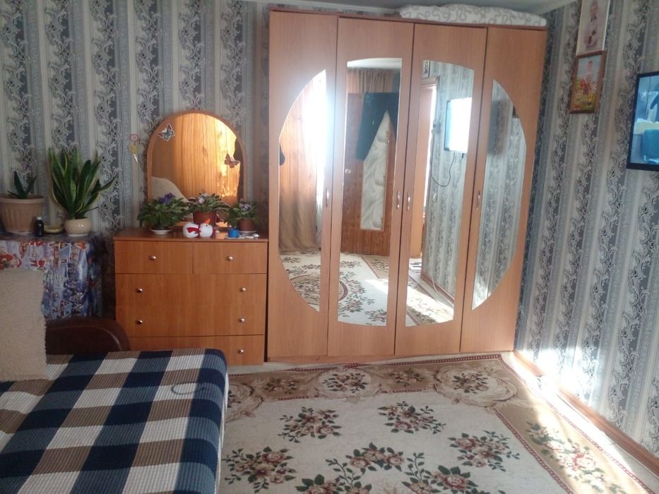 Продам квартиру 1км