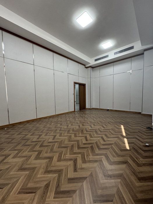 Сквер.Пойтахт Торговый центр рядом сдаётся офис 32м2.доступ 24/7