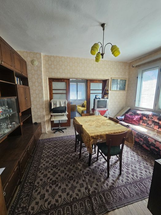 Продава се Етаж от къща в Белослав - 368 кв.м за 354 €/кв.м - Снимка #9