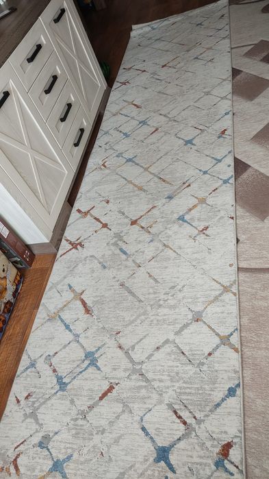 Продам ковровую дорожку