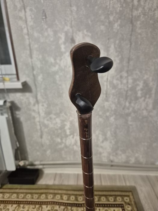 Дамбыра инструмент