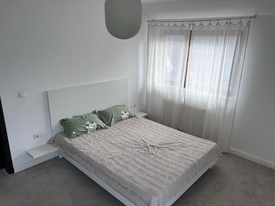 Inchiriez Apartament in Zorilor, parcare, zona de case, curte