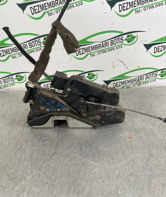 Broasca usa fata dreapta BMW Seria 3 E46