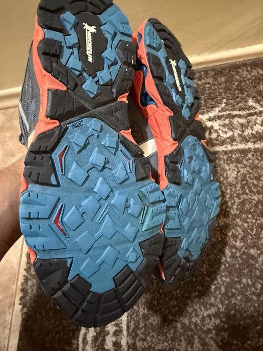 Оригинални Мъжки маратонки Mizuno Gore Tex - 43номер