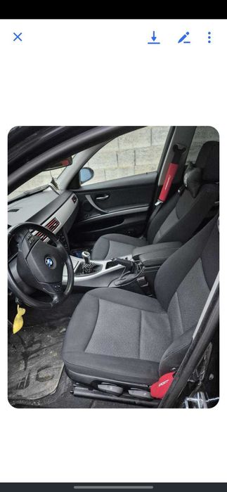 Продавам е90 320