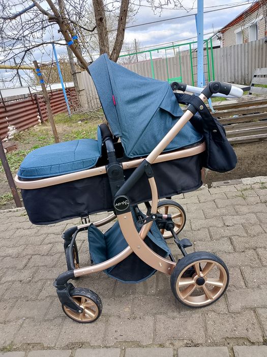 Продам коляску б/у