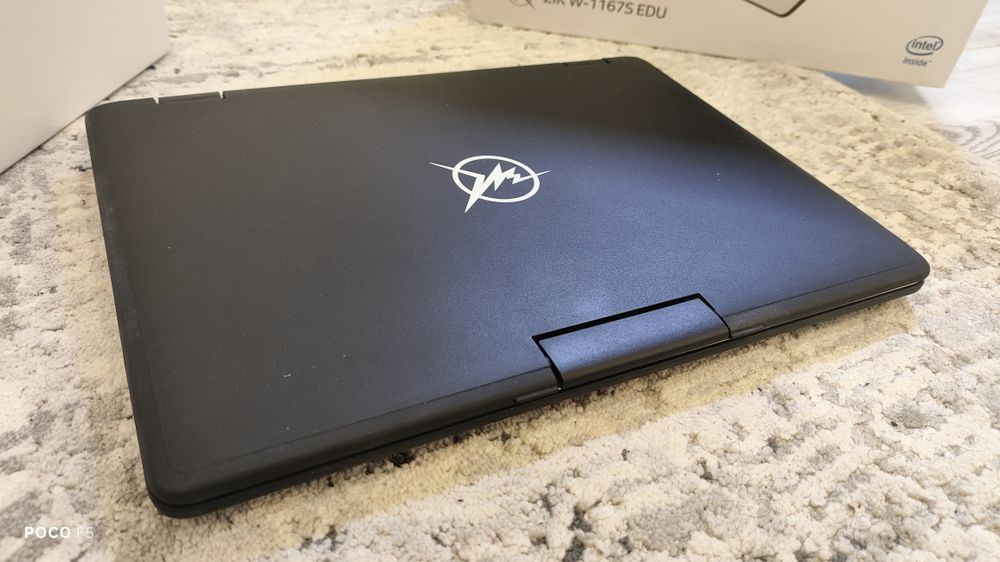 Продам ноутбук на ssd