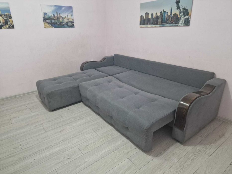 Продам угловой диван б/у