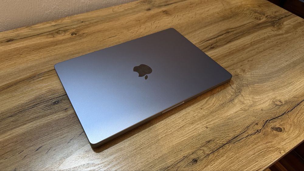 Macbook Pro 14” на M1 Pro, 16 ГБ оперативы, 512GB SSD