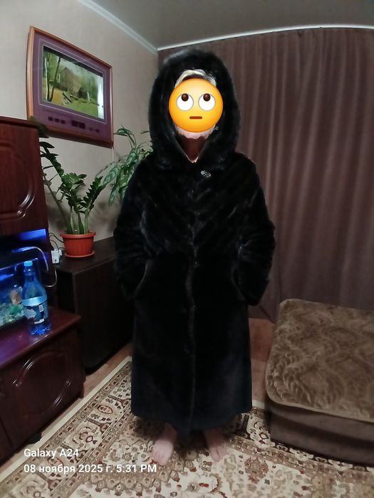 Продам мутоновую шубу