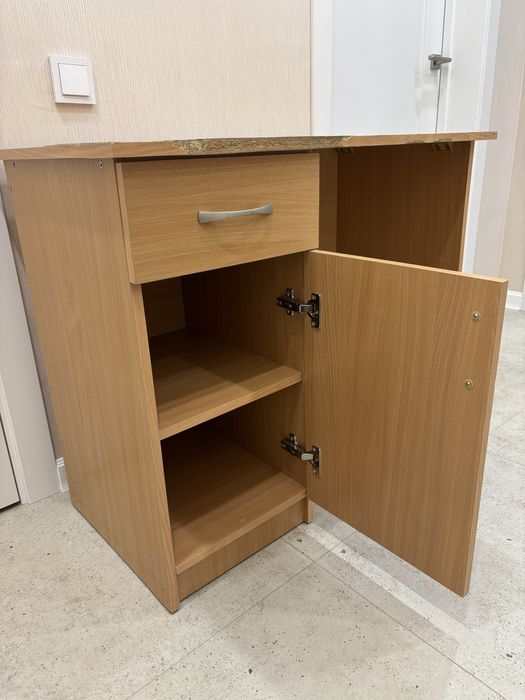 Продам письменный стол