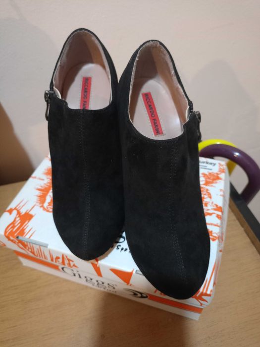 Дамски обувки на ток