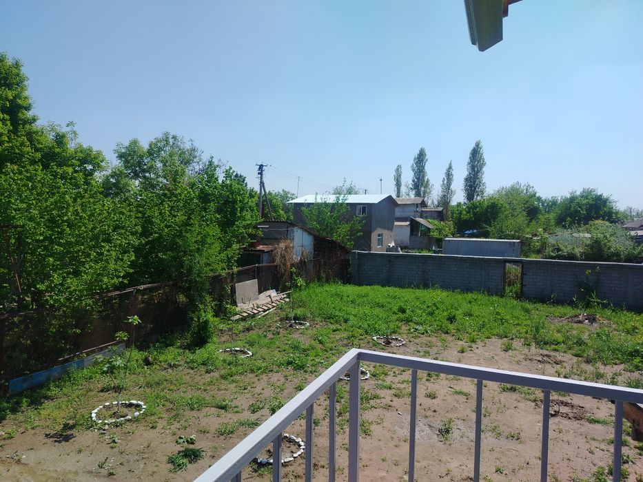 Xovli uy. 6 sot. Сергелий 5 бекатдан 15 км. Сурумда.