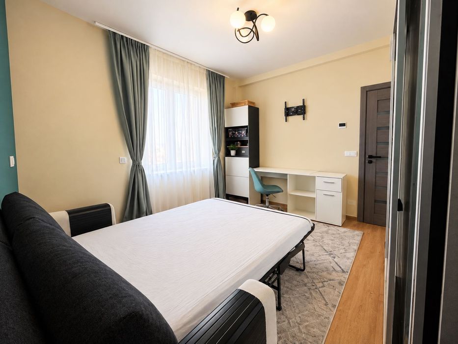 Cameră in apartament pentru stundenta/doamna-coabitare – Dealul Cetății | apartament renovat | grădină + parcare