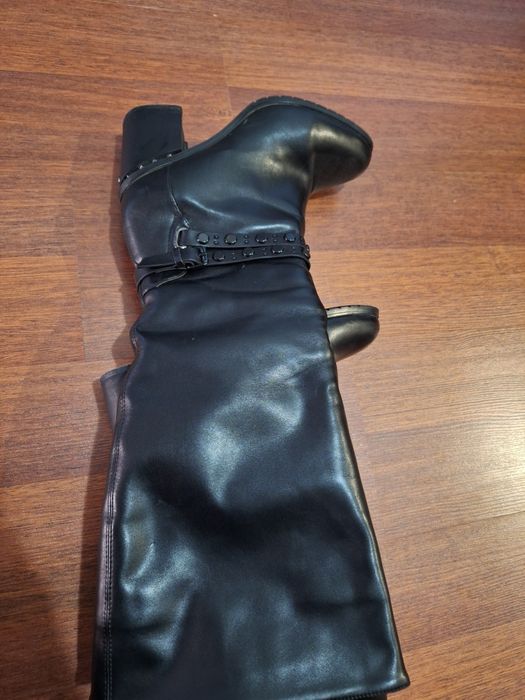 Красивые Кожаные сапоги