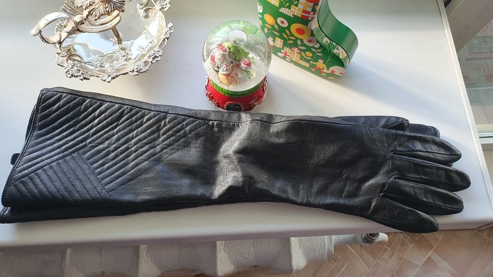 Продам зимний пуховик