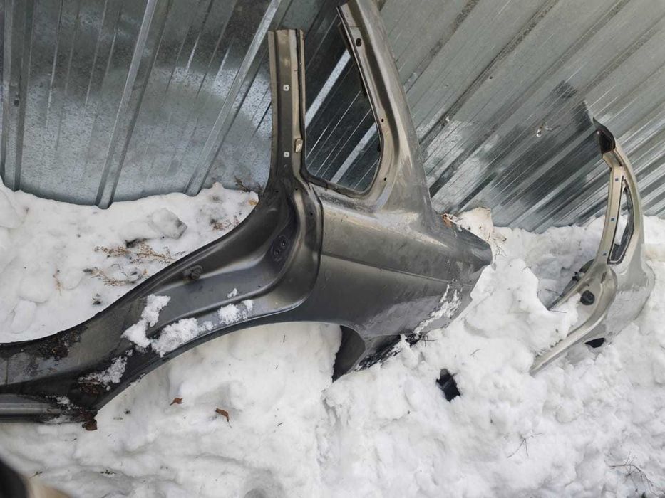 Крыло заднее субару легаси б3