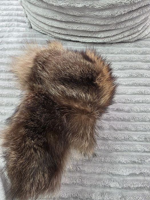 Caciula blana naturală