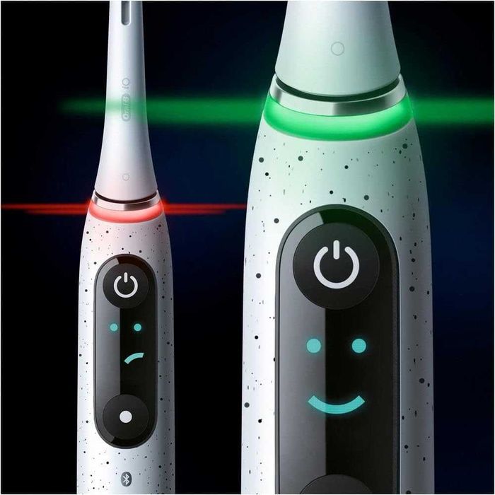 Електрическа четка Oral-B iO Series 10 - Stardust White