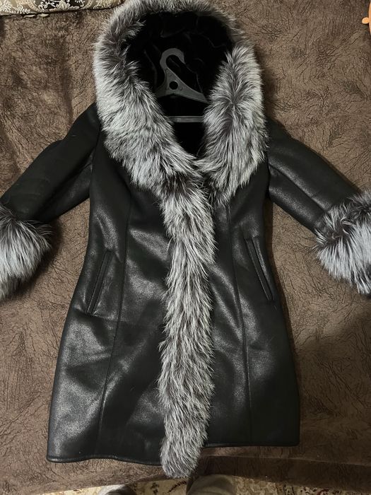 Продам  натуральную дубленку