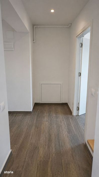 3 Camere, Dezvoltator, Titan, Bloc Finalizat, Metrou, Centrala, 83 MP