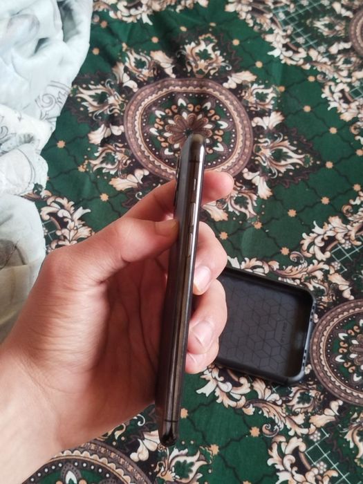 iphone 11 pro sotiladi