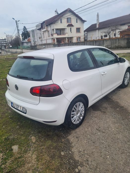 VOLKSWAGEN Golf 2011 — imagine 4