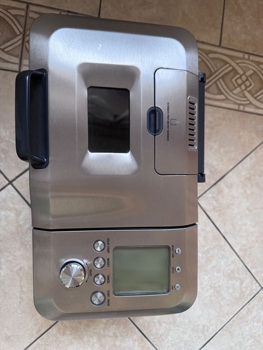 Хлебопечь от “Bork”