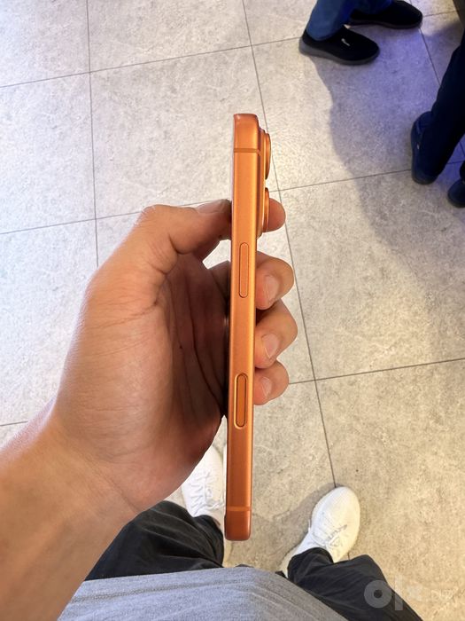 Srochna Iphone 17 pro 256 orange