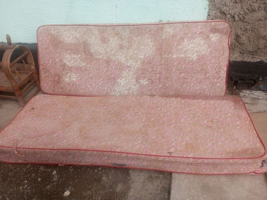 Отдам бесплатно матрас