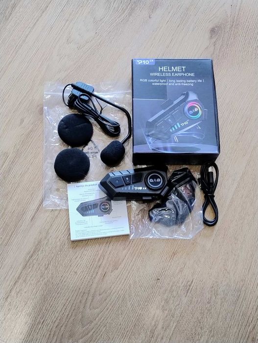 2бр. интерком (взаимно свързващи се)/Intercom/Bluetooth слушалки за ка