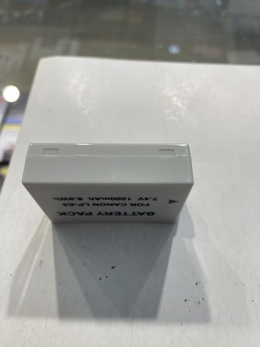 Аккумулятор CANON LP-e8