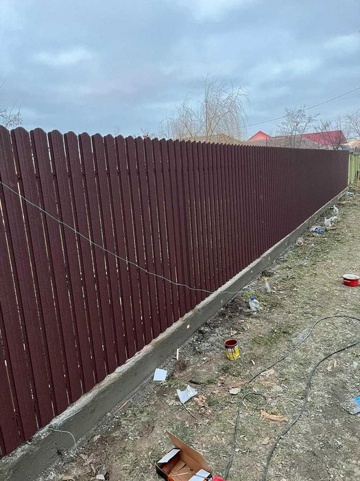 Garduri din sipca metalica, panou stil jaluzele, tabla, plasa si BCA