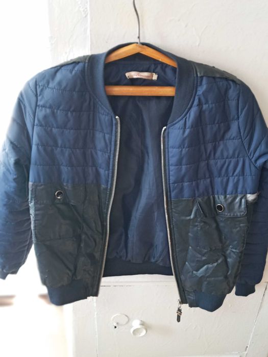 Куртка женская весенняя