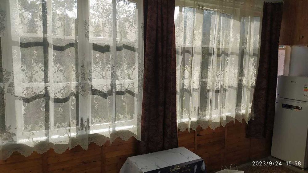 Сдаю 3- х комнатную квартиру в центре