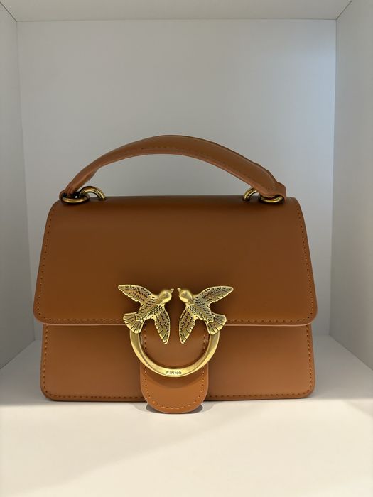 Pinko дамска чанта