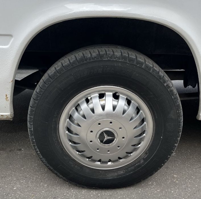 Тасове за бус 15-16 цола