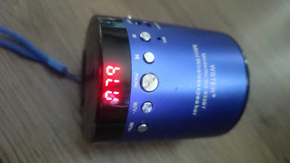 Muzica la boxa Bluetooth,mp3,micro sd ,stick