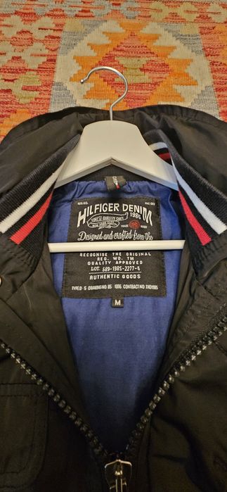 Jacheta primavara Tommy Hilfiger - masura M / ca noua