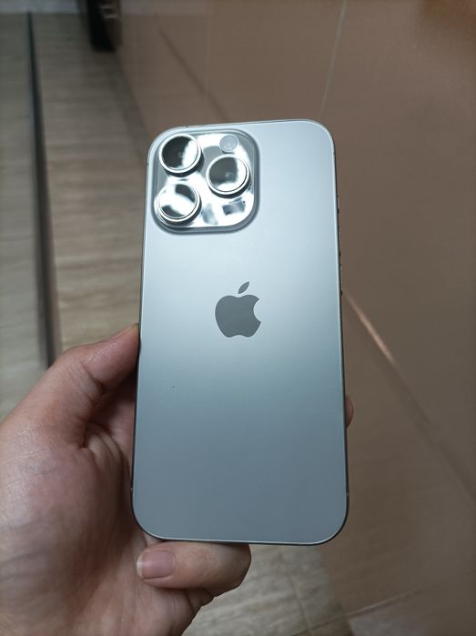 iPhone 16 pro 128 GB